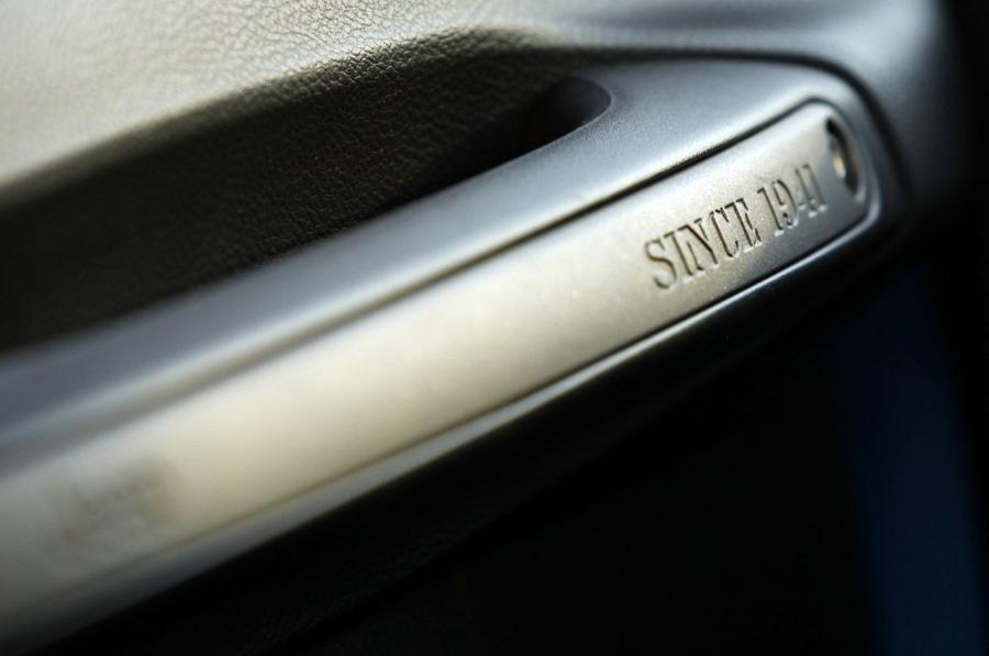  Jeep Wrangler Sport 2012 года  (фото 10 из 60)